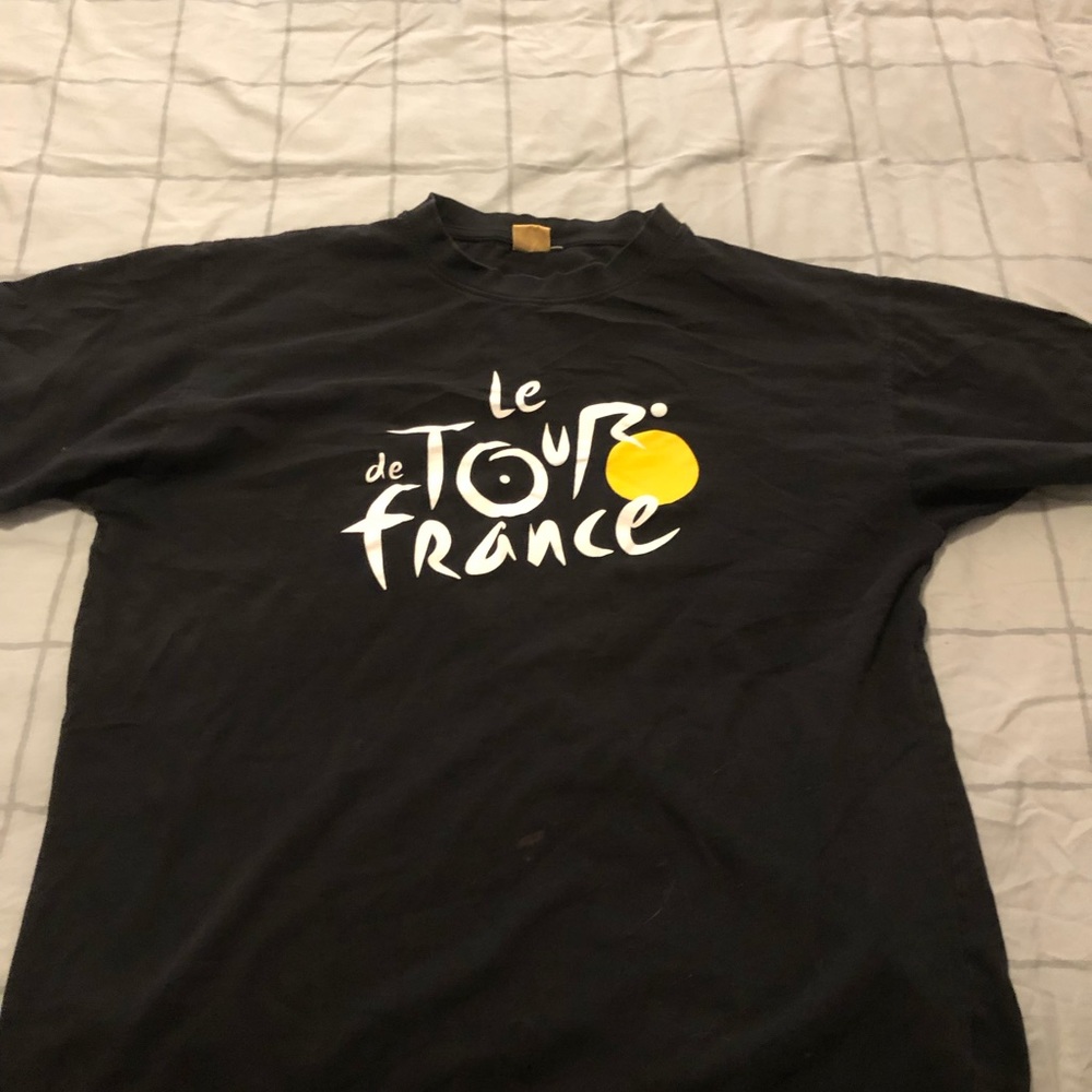 Awesome Tour de France tee shirt.  XL athletic fit.  Small stain on front.